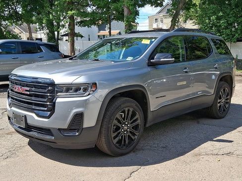 Used 2023 GMC Acadia SLE w/ Elevation Edition AWD/4WD image 3