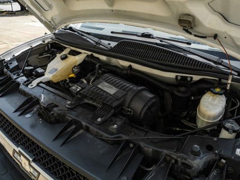 Used 2015 Chevrolet Express 2500 LT w/ LT Preferred Equipment Group image 43