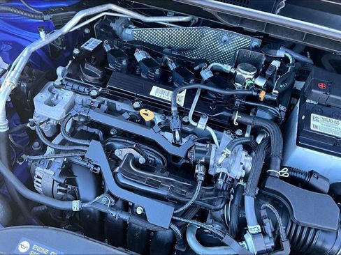 Used 2022 Toyota Corolla Cross LE image 34