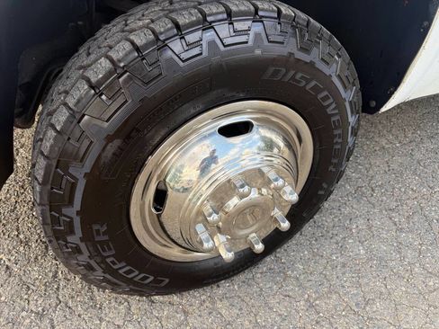 Used 2011 GMC Sierra 3500 W/T w/ Skid Plate Package image 20