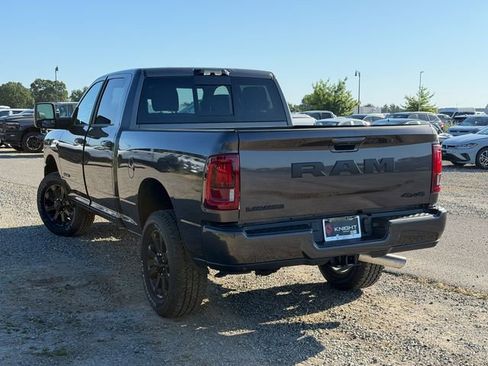 New 2026 RAM 2500 Laramie w/ Night Edition AWD/4WD image 12