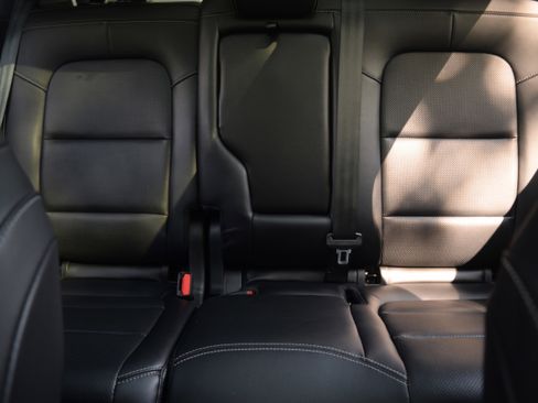 Used 2020 Ford Escape SE Sport FWD image 15