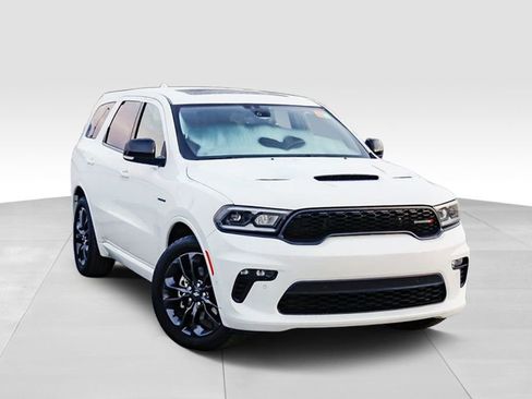 Certified 2022 Dodge Durango R/T w/ Blacktop Package image 2