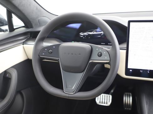 Used 2026 Tesla Model S Plaid AWD/4WD image 17