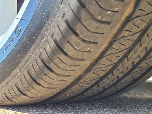 Used 2024 Ford Mustang GT Premium image 14