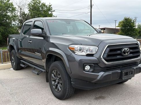 Used 2023 Toyota Tacoma SR5 RWD image 3