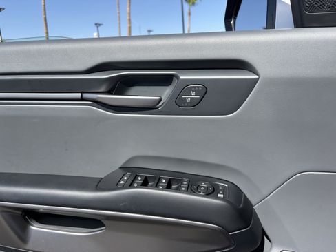Certified 2026 Kia EV9 Light RWD image 20