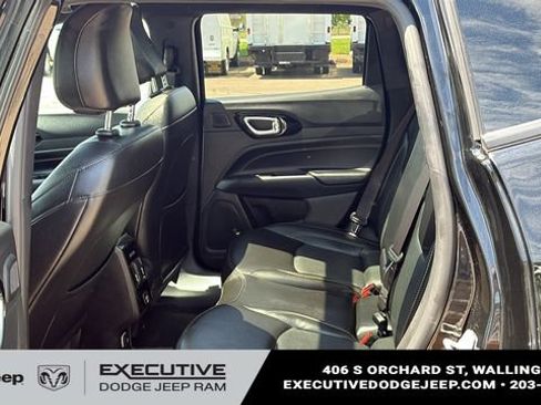 Used 2023 Jeep Compass High Altitude AWD/4WD image 22