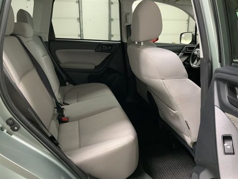 Used 2017 Subaru Forester 2.5i Premium w/ All-Weather Package AWD/4WD image 17