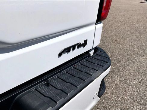 Used 2019 GMC Sierra 1500 AT4 w/ Off Road Performance Package AWD/4WD image 30