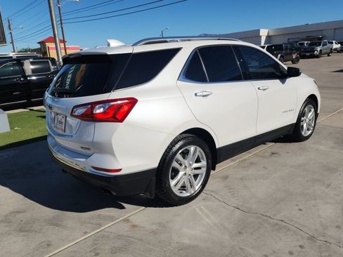 Certified 2018 Chevrolet Equinox Premier image 4