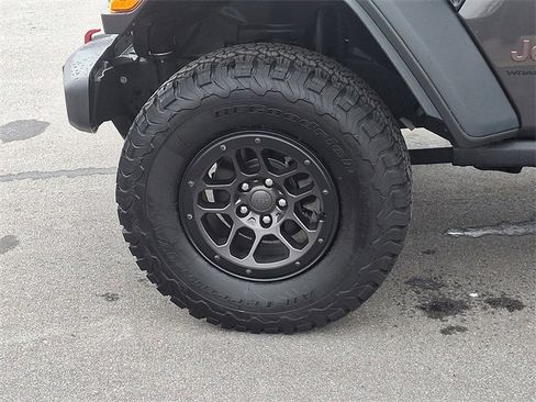 Used 2023 Jeep Wrangler Rubicon w/ Xtreme 35 Tire Package image 8