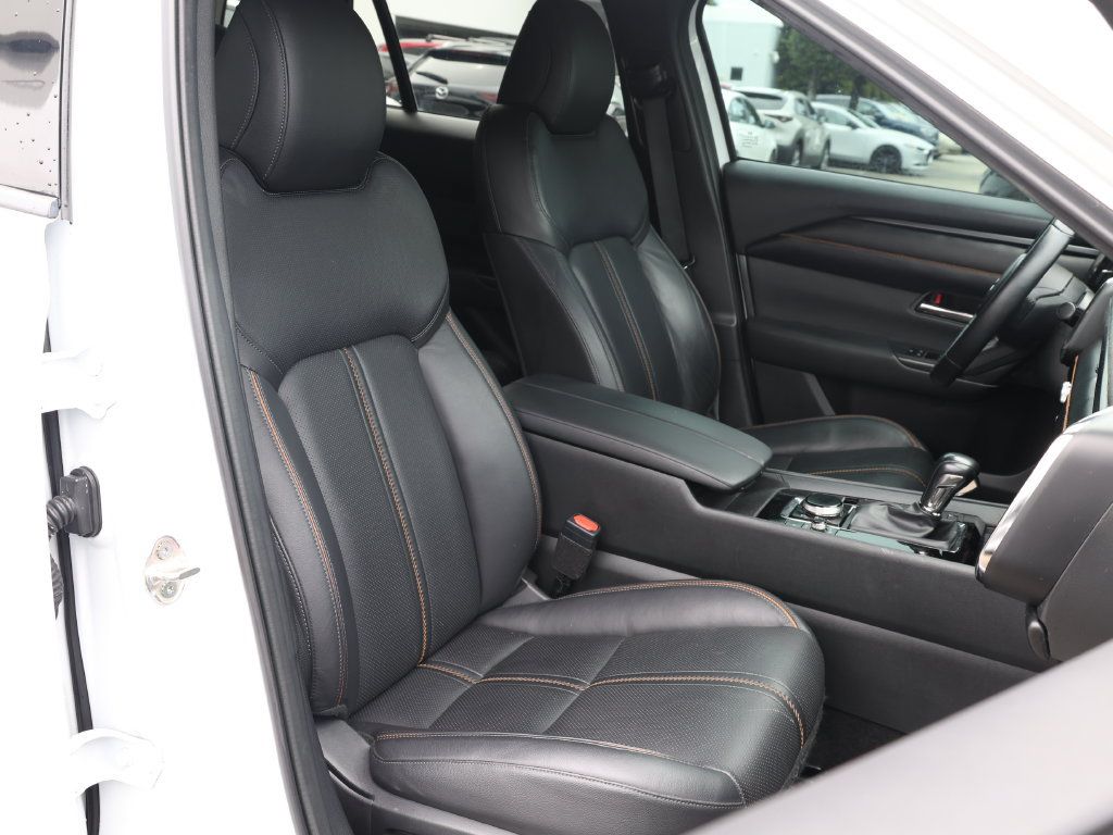 Used 2023 MAZDA CX-50 AWD 2.5 S w/ Premium Plus Pkg image 20