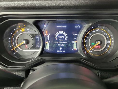 Used 2024 Jeep Wrangler Unlimited Sport AWD/4WD image 19