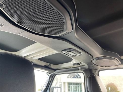 Used 2021 Jeep Wrangler Unlimited Sport image 19
