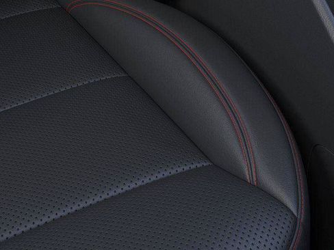 New 2026 Chevrolet Trax RS w/ Sunroof Package FWD image 21