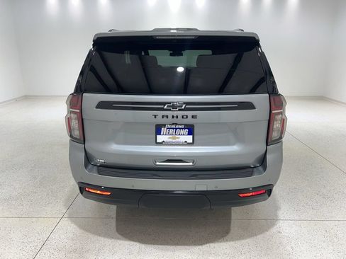 Used 2023 Chevrolet Tahoe Z71 w/ Luxury Package AWD/4WD image 4