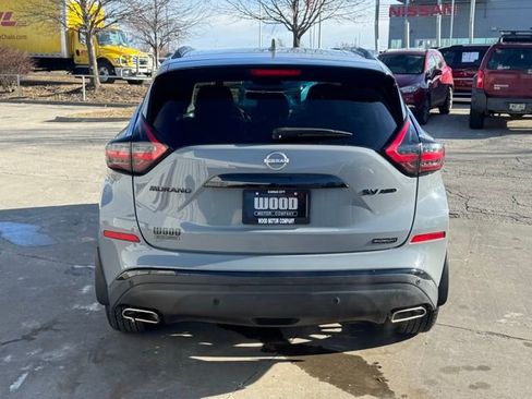 Used 2023 Nissan Murano SV w/ SV Midnight Edition Package image 7