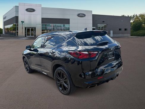 Used 2019 Chevrolet Blazer RS w/ Sun and Wheels Package AWD/4WD image 8