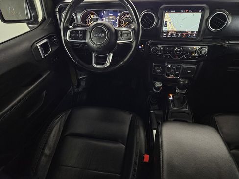 Used 2022 Jeep Wrangler Unlimited Sahara AWD/4WD image 8