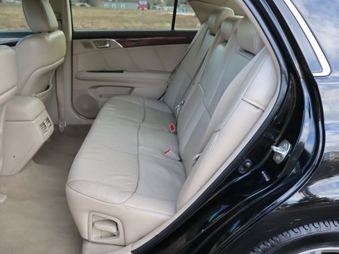 Used 2009 Toyota Avalon Limited image 20