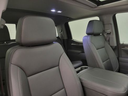 Certified 2025 Chevrolet Silverado 1500 LT Trail Boss w/ Convenience Package II image 45