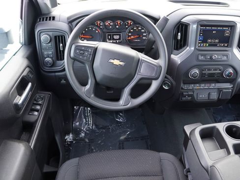 Used 2025 Chevrolet Silverado 2500 W/T w/ WT/CX Safety Package image 18