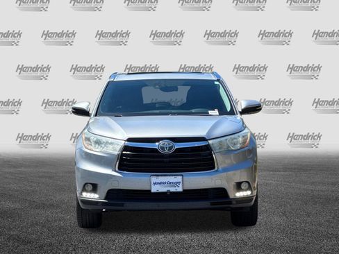 Used 2015 Toyota Highlander Limited Platinum AWD/4WD image 10