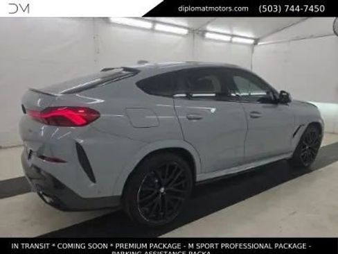 Used 2025 BMW X6 xDrive40i w/ Premium Package AWD/4WD image 4