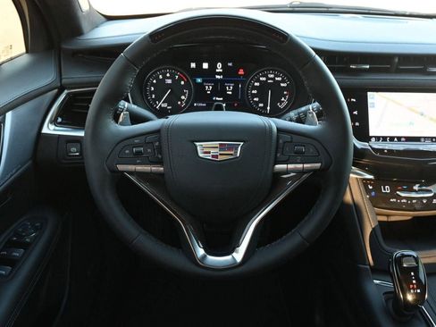 New 2025 Cadillac XT6 Sport w/ Platinum Package image 93