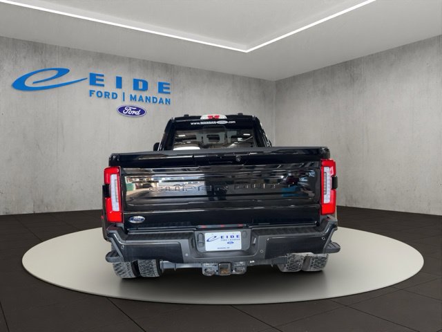 Used 2026 Ford F450 Platinum w/ FX4 Off-Road Package AWD/4WD image 10