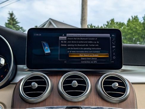 Used 2019 Mercedes-Benz C 300 4MATIC Sedan image 25