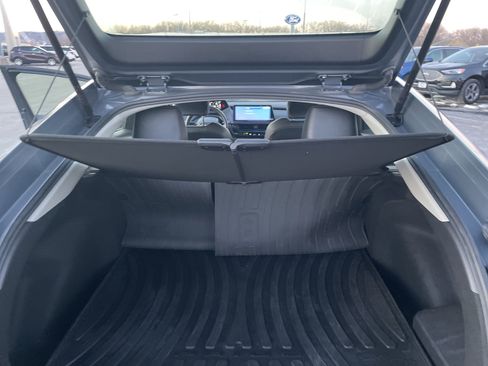 Used 2023 Toyota Prius XLE image 19