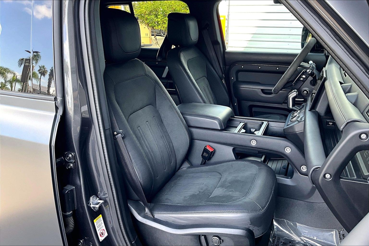 Certified 2022 Land Rover Defender 110 Carpathian Edition AWD/4WD image 7