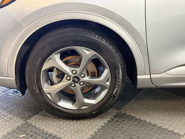 Used 2023 Ford Escape ST-Line w/ Tech Pack #1 AWD/4WD image 15