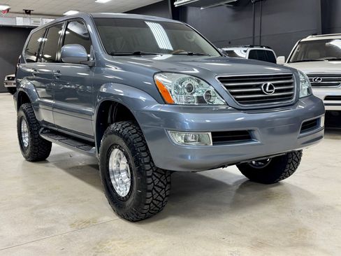 Used 2005 Lexus GX 470 image 3