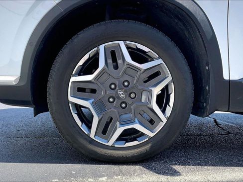 Used 2022 Hyundai Santa Fe Limited AWD/4WD image 8