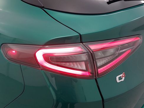 Used 2024 Alfa Romeo Stelvio Quadrifoglio w/ Active Assist Plus Package AWD/4WD image 36