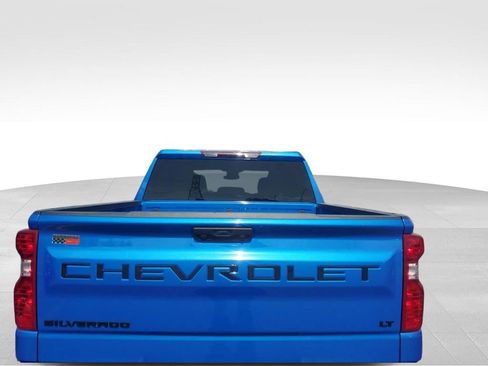Used 2025 Chevrolet Silverado 1500 LT AWD/4WD image 4
