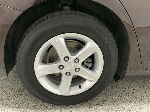 Used 2020 Chevrolet Malibu LS image 11