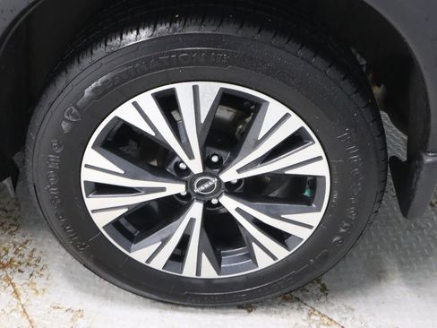 Certified 2023 Nissan Rogue SV AWD/4WD image 18