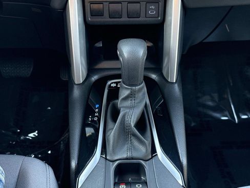 Used 2024 Toyota Corolla Cross Nightshade image 6