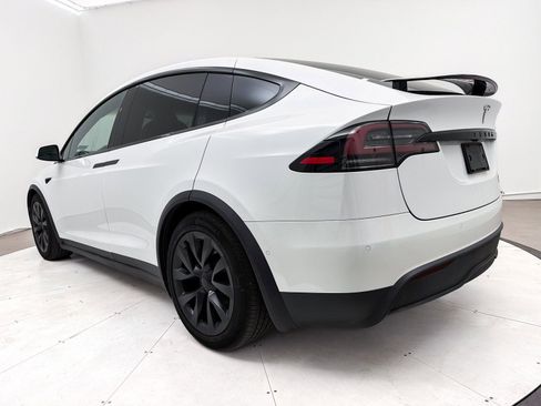 Used 2022 Tesla Model X Plaid image 16