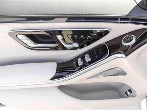 New 2026 Mercedes-Benz S 580 4MATIC Sedan image 14