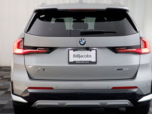 New 2026 BMW X1 xDrive28i w/ Convenience Package AWD/4WD image 15