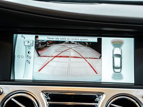 Used 2016 Rolls-Royce Ghost RWD image 34