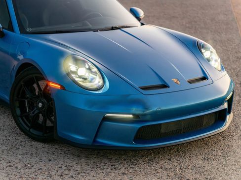 Used 2024 Porsche 911 GT3 RWD image 36