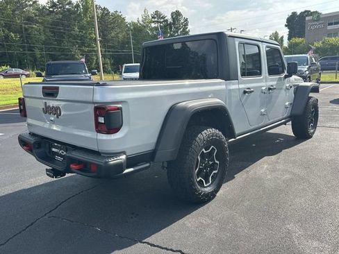 Used 2023 Jeep Gladiator Rubicon w/ LED Lighting Group AWD/4WD image 8