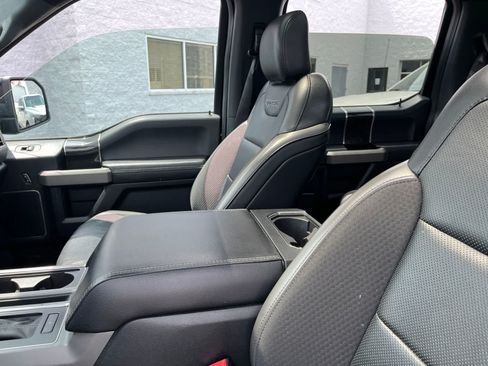 Used 2019 Ford F150 Raptor w/ Equipment Group 802A Luxury AWD/4WD image 27