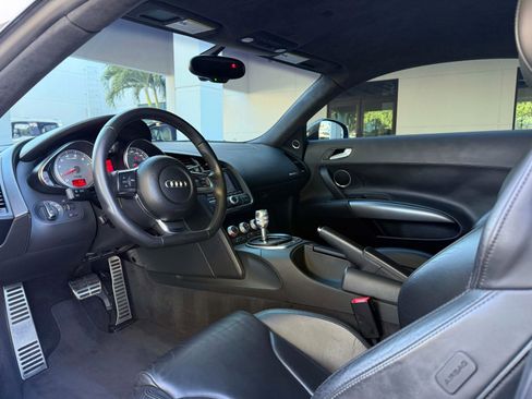 Used 2008 Audi R8 V8 image 44